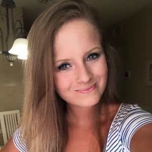 Meet your Posher, Ali